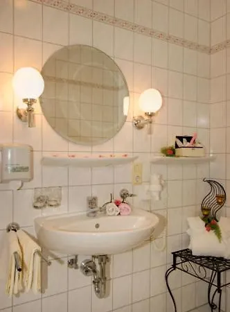 Hotel Sonnbichl 3*